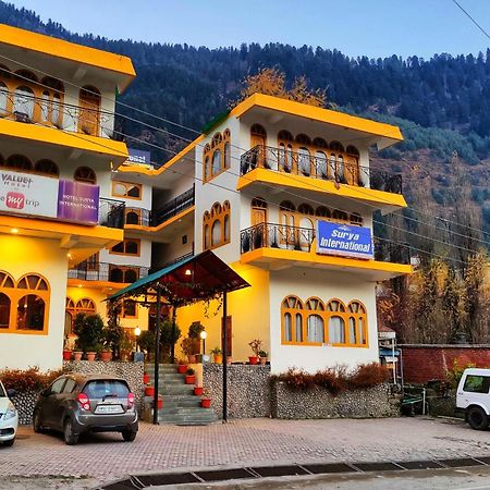 Surya International Hotel Manali Near Mall Road מראה חיצוני תמונה