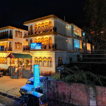 Surya International Hotel Manali Near Mall Road מראה חיצוני תמונה