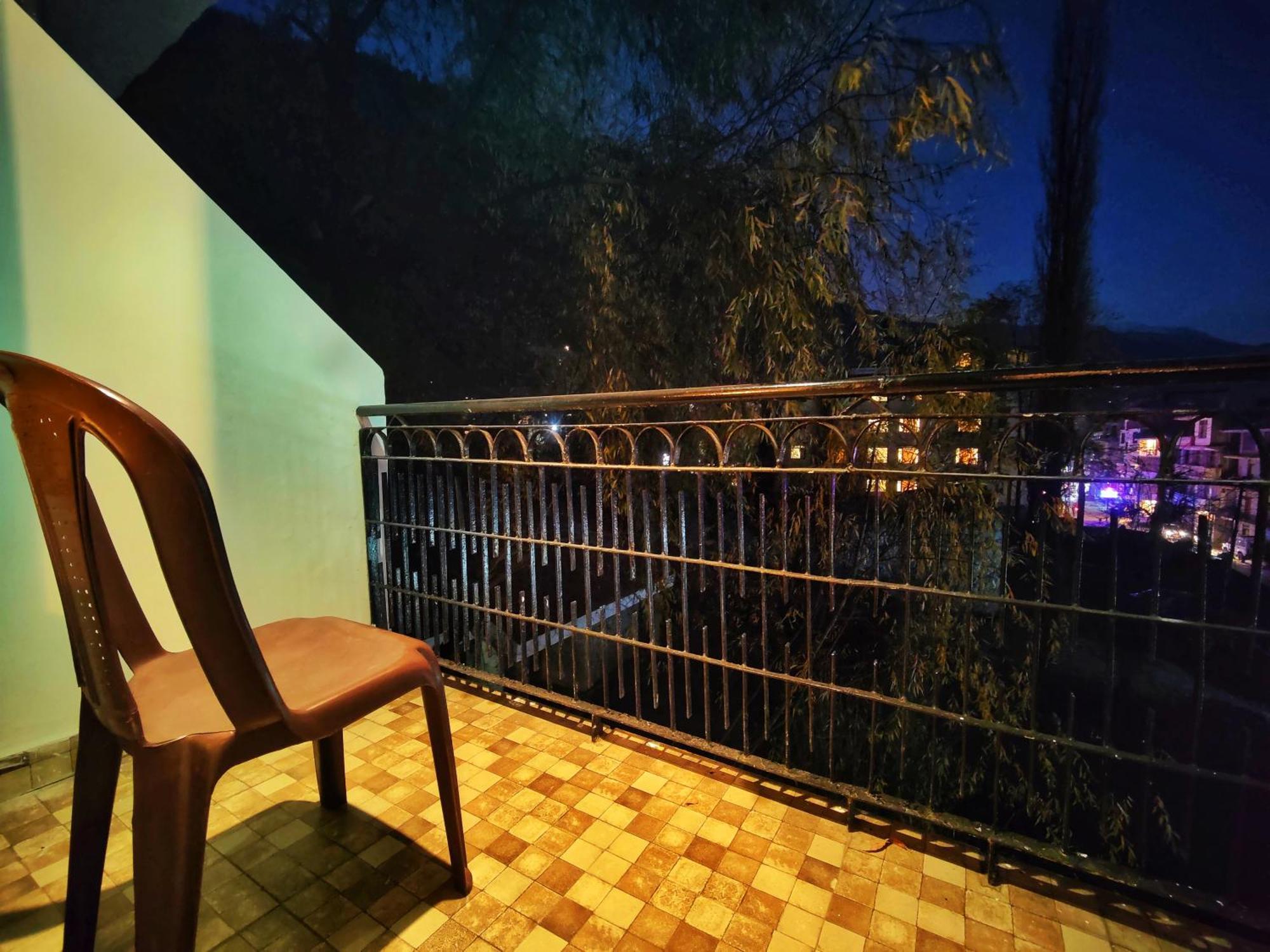 Surya International Hotel Manali Near Mall Road מראה חיצוני תמונה
