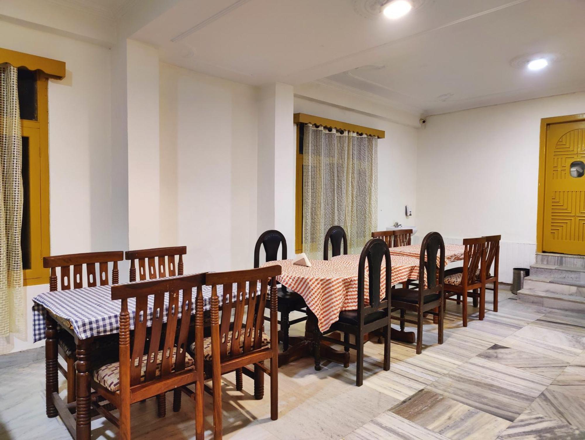 Surya International Hotel Manali Near Mall Road מראה חיצוני תמונה