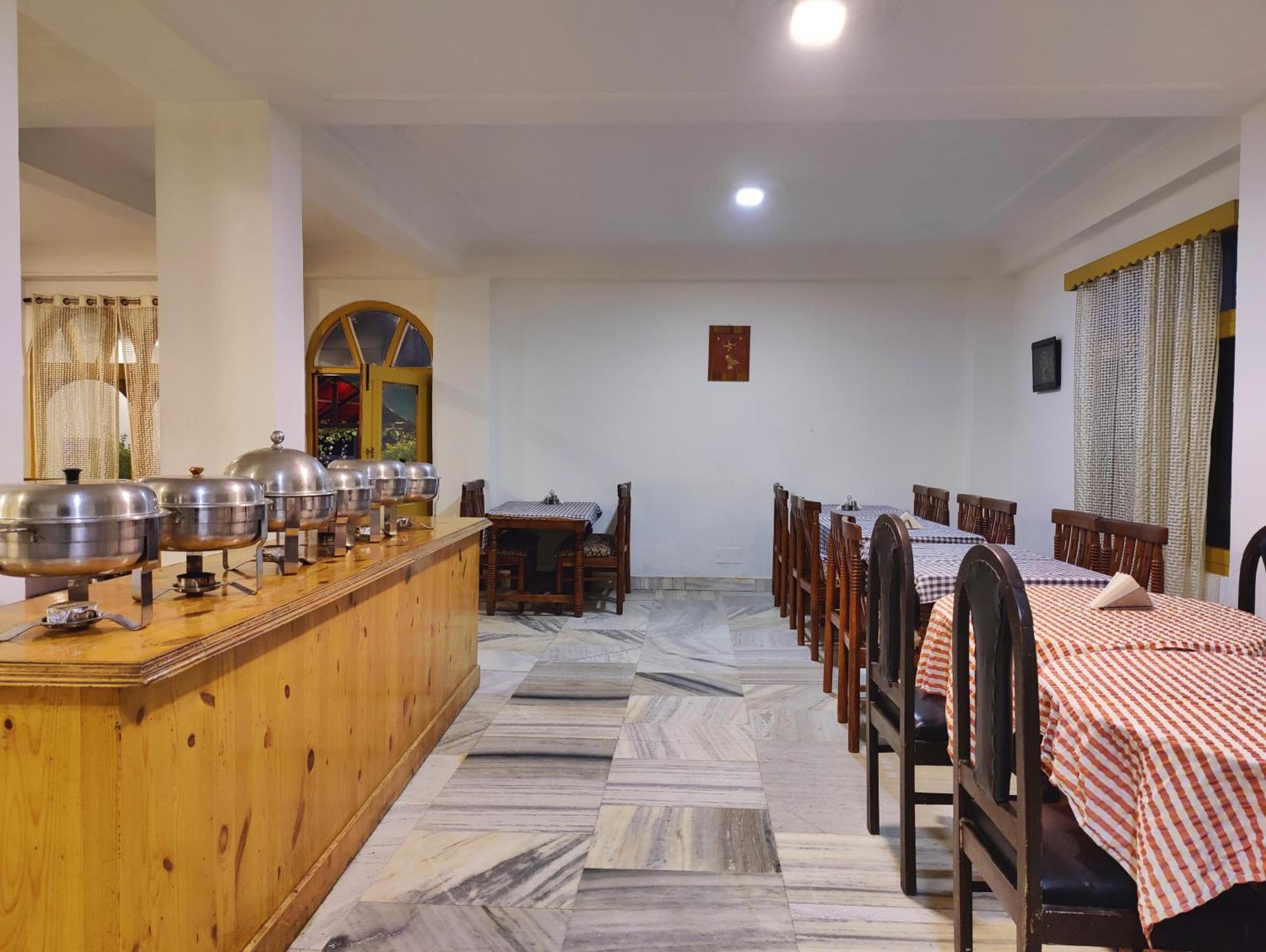 Surya International Hotel Manali Near Mall Road מראה חיצוני תמונה