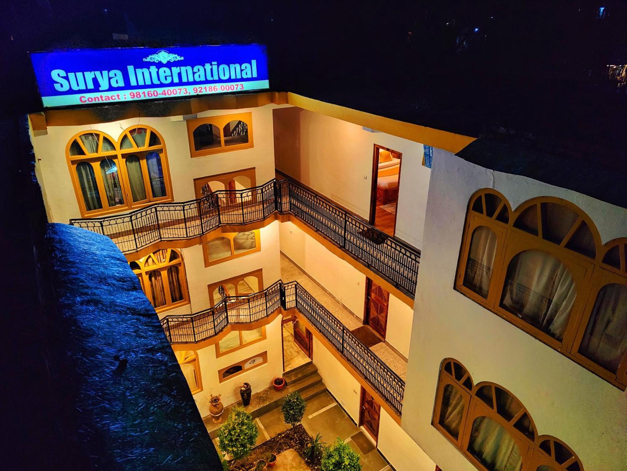 Surya International Hotel Manali Near Mall Road מראה חיצוני תמונה